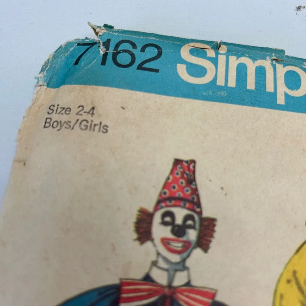 Simplicity Vintage 1970's Pattern #7162 Kids Clown‎ Costume Size 2-4